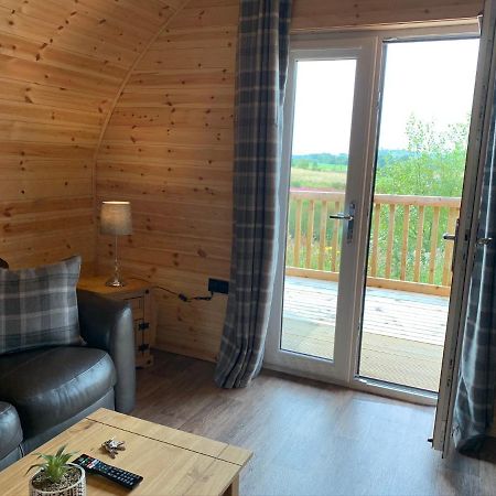 Pond View Pod 3 With Private Hot Tub -Fife - Loch Leven - Lomond Hills Villa Kelty Ngoại thất bức ảnh