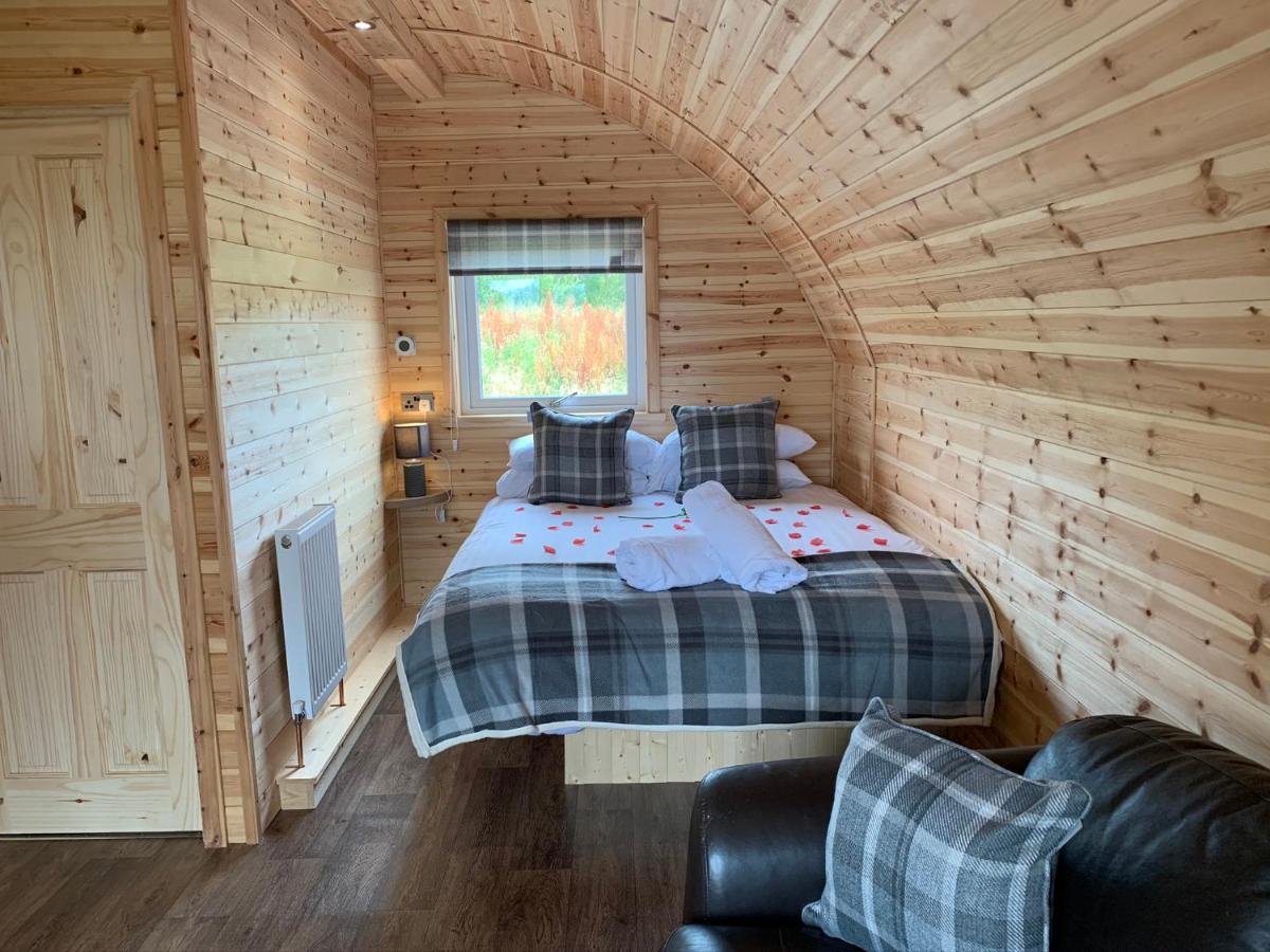 Pond View Pod 3 With Private Hot Tub -Fife - Loch Leven - Lomond Hills Villa Kelty Ngoại thất bức ảnh